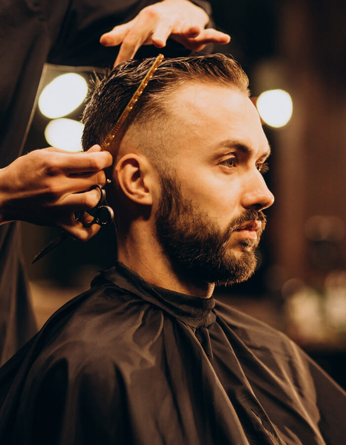 Berber šiša mušteriju